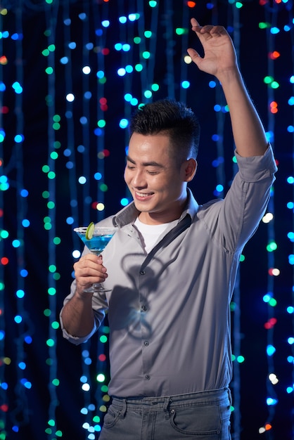 问鼎娱乐多样化游戏